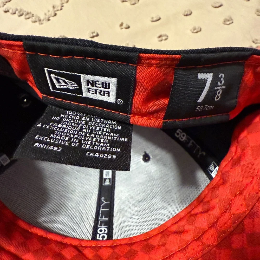 NWT Boston Red Sox New Era 59FIFTY Navy Baseball Cap 7 3/8 - Picture 2 of 4